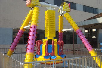 Péndulo mini de 6 asientos - Atracciones principales