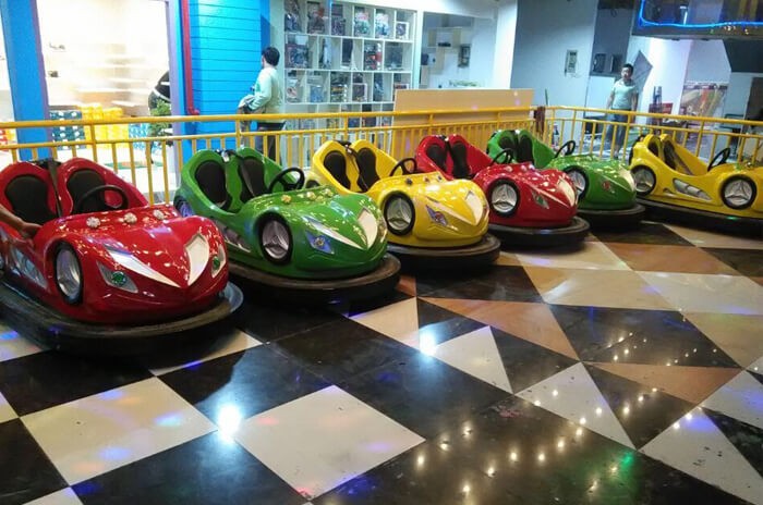 Ground-grid Bumper Cars