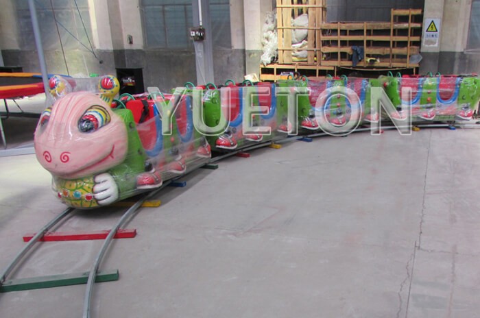 Tren de la Hormiga para Niños - Trenes de atracciones (foto 4 de 4)