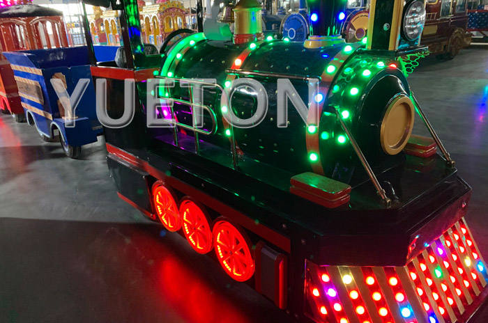 Electric Road Trackless Train