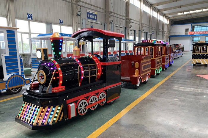 Electric Road Trackless Train