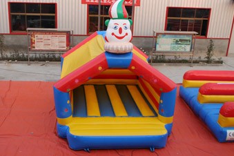 Castillo hinchable Joker - Atracciones inflables
