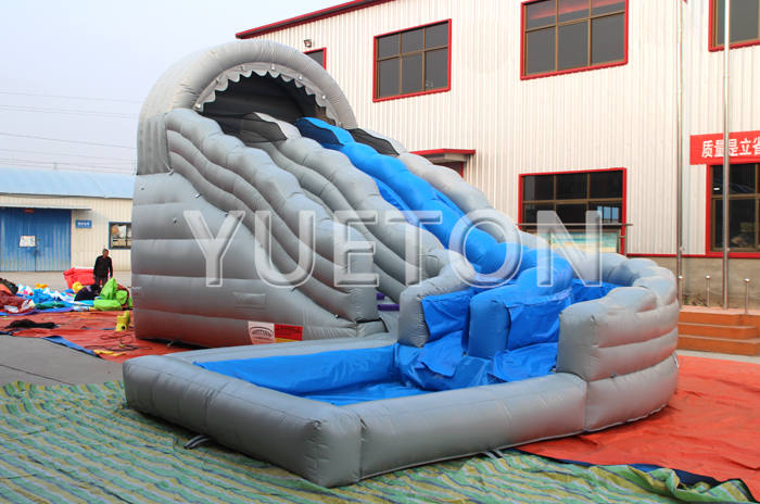 Inflatable water slide