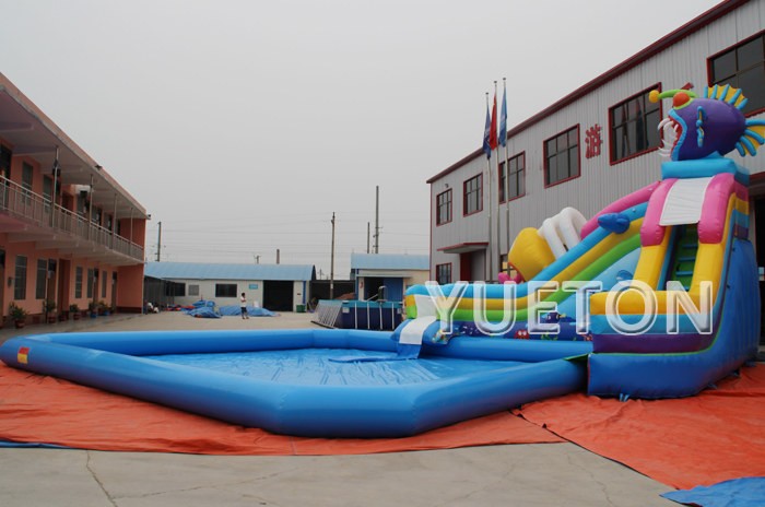 Piranha Inflatable water slide with pool