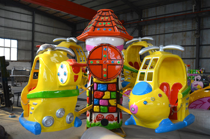 Avión de Ojos Grandes de Nuevo - Atracciones familiares (foto 2 de 4)