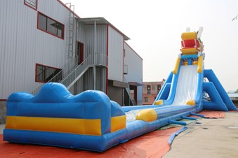 Tobogán acuático inflable gigante - Atracciones inflables
