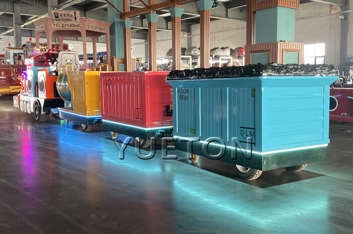 New Design Trackless Train