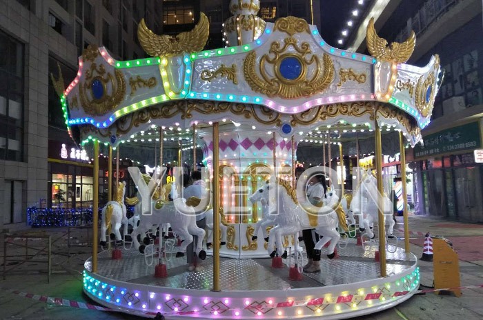 16P Carousel Ride011