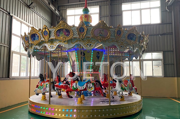 16P Classic Carousel Rides016