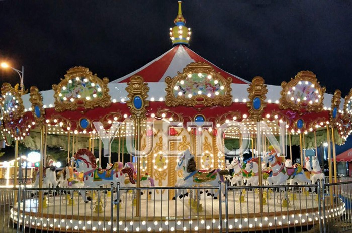 Luxury Carousel Horse Ride027