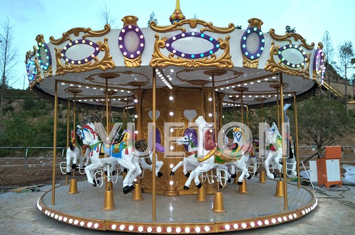 16P Carousel Ride016