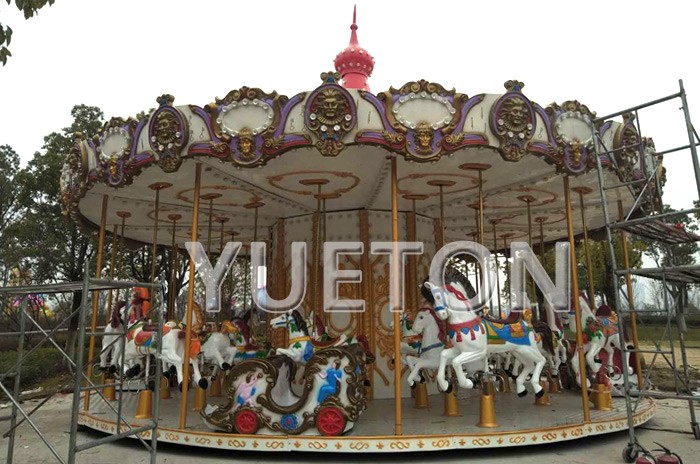 Luxury Carousel Horse Ride021