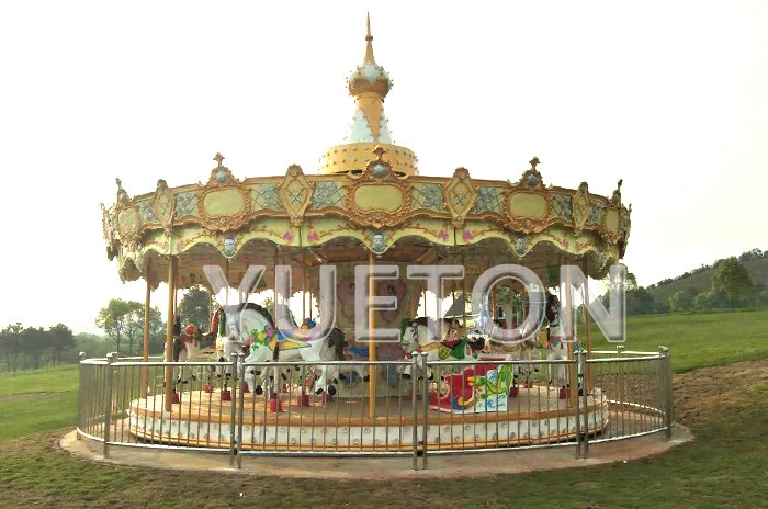 Carousel Horse Ride020