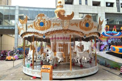 16P Carousel Ride011