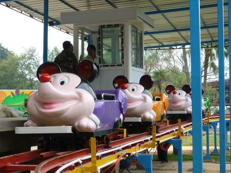 Montaña rusa Mad Mouse