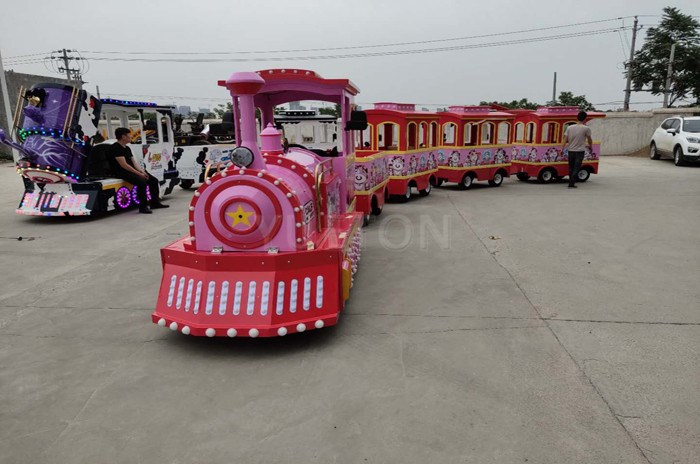 Trackless Train(pink and white)