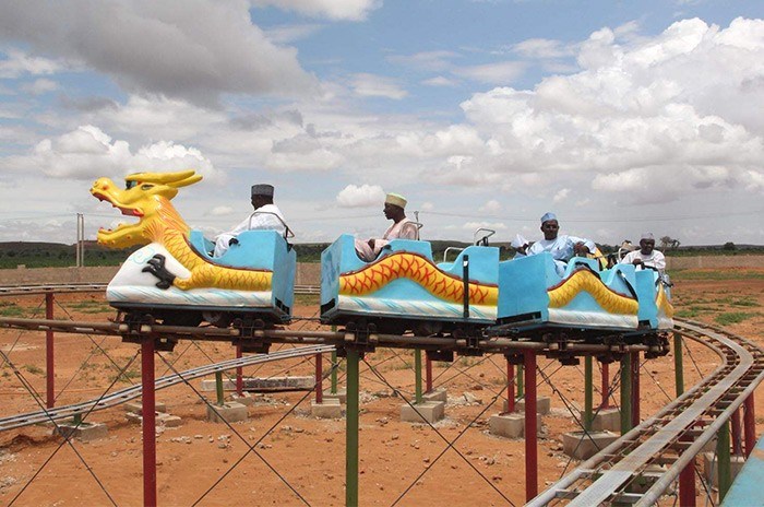 Sliding Dragon Family Roller Coaster Ride