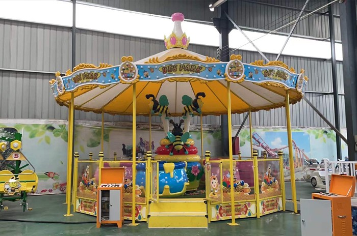 Coche rociador abeja - Atracciones familiares