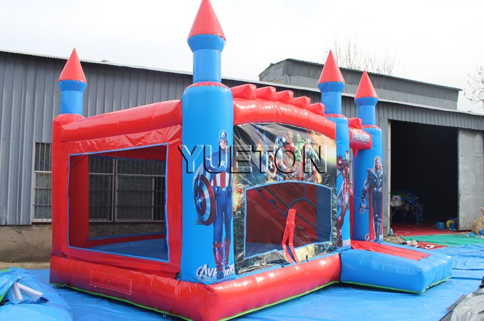 Castillo hinchable Captain America - Atracciones inflables