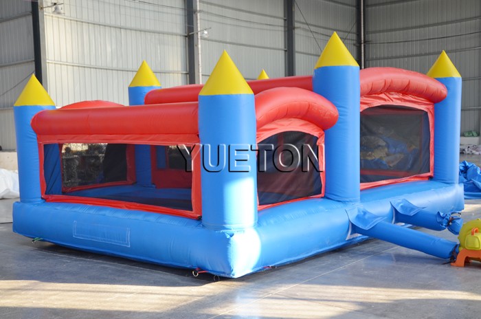 Inflatable Bouncer