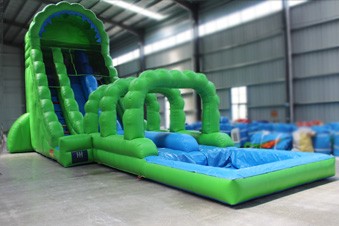 Inflatable Water Slide