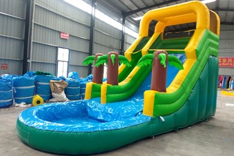 Inflatable Water Slide