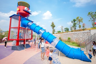 tobogán para parques