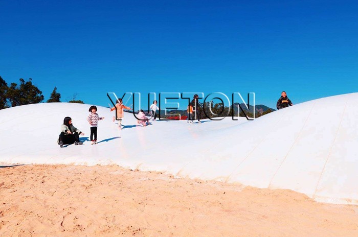 Inflatable White Jumping Cloud