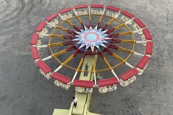 Brave Turntable Ride
