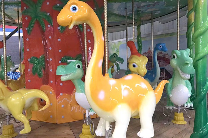 Dinosaur Carousel Ride 028