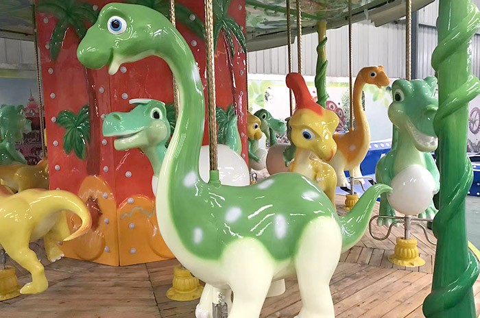 Dinosaur Carousel Ride 031