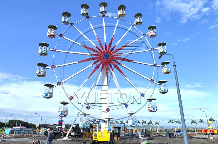 Noria de 30 m de altura - Atracciones principales (foto 3 de 4)