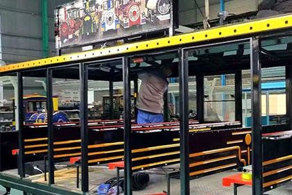 Tren sin rieles diésel 72P con luces LED